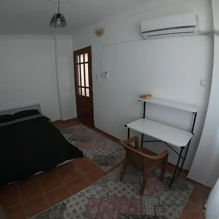 Very Close To And Airport Daire Gazipaşa