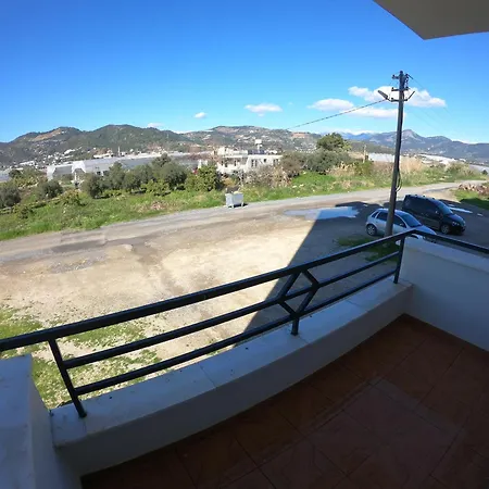 Very Close To And Airport Апартаменты Газипаша