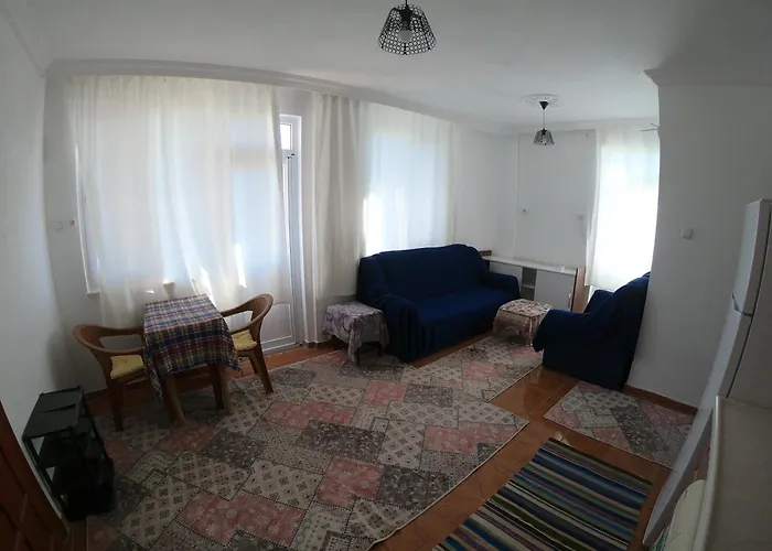 Lejlighed Very Close To And Airport Gazipaşa